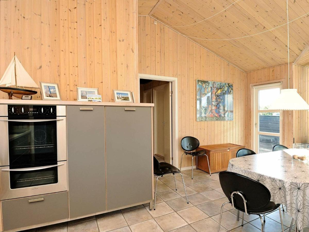 8 Person Holiday Home In Fan เฟนู ภายนอก รูปภาพ